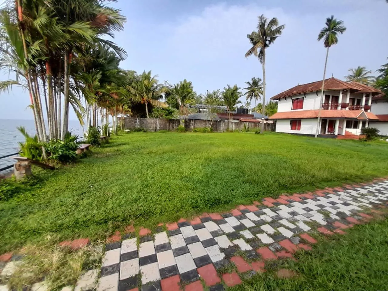 Goldfield Club & Lake Resort, Kumarakom Indie
